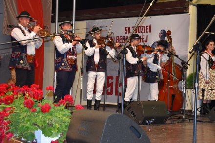 Czwarty dzień 58. Tygodnia Kultury Beskidzkiej - występy na dużej scenie